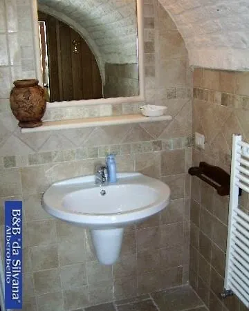 Da Silvana בית הארחה אלברובלו